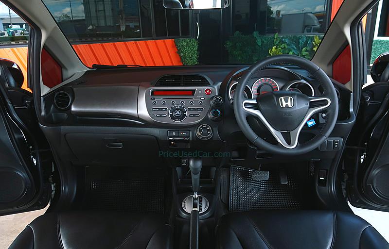 ขายรถเก๋งมือสอง-honda-ฮอนด้า-jazz-แจ๊ส-รถปี2012-รหัส75612-532075ac.jpg ขายรถเก๋งมือสอง-honda-ฮอนด้า-jazz-แจ๊ส-รถปี2012-รหัส75612-532075ac.jpg