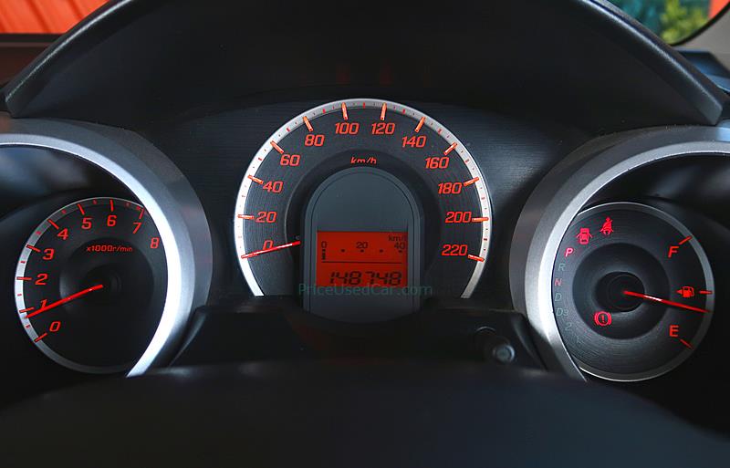 ขายรถเก๋งมือสอง-honda-ฮอนด้า-jazz-แจ๊ส-รถปี2012-รหัส75612-733d246d.jpg ขายรถเก๋งมือสอง-honda-ฮอนด้า-jazz-แจ๊ส-รถปี2012-รหัส75612-733d246d.jpg