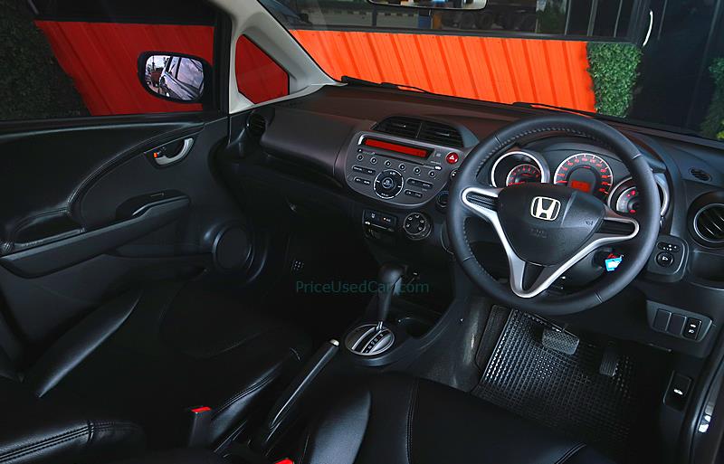 ขายรถเก๋งมือสอง honda jazz รถปี2012 รหัส 75612 รูปที่9