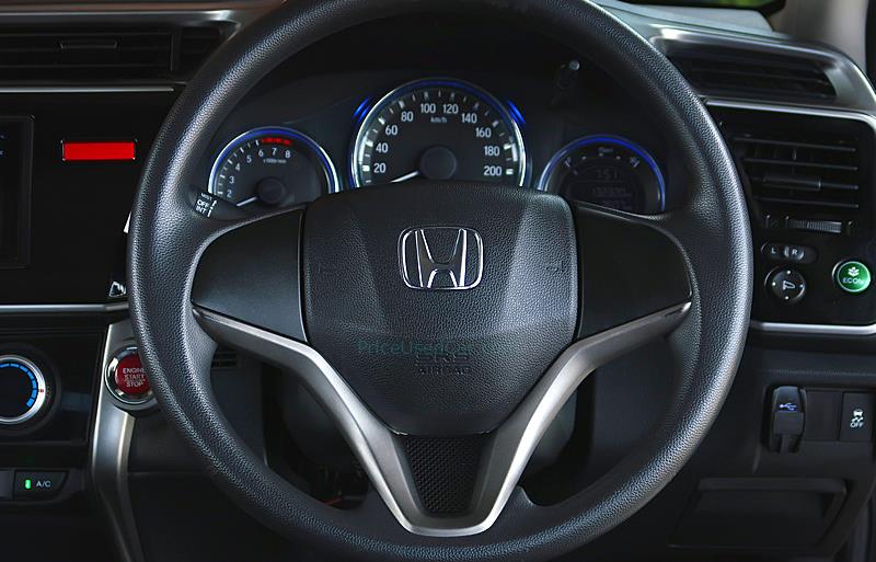 ขายรถเก๋งมือสอง-honda-ฮอนด้า-city-ซิตี้-รถปี2015-รหัส75620-2dcf71e1.jpg ขายรถเก๋งมือสอง-honda-ฮอนด้า-city-ซิตี้-รถปี2015-รหัส75620-2dcf71e1.jpg