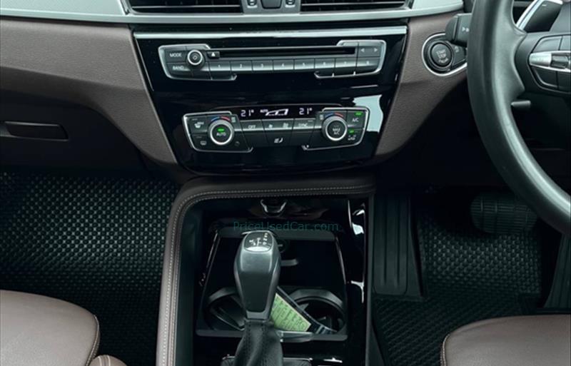 ขายรถ-suv-มือสอง-bmw-บีเอ็มดับบลิว-x1-เอ็กซ์1-รถปี2019-รหัส75622-c125056f.jpg ขายรถ-suv-มือสอง-bmw-บีเอ็มดับบลิว-x1-เอ็กซ์1-รถปี2019-รหัส75622-c125056f.jpg