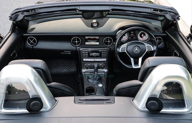 ขายรถเก๋งมือสอง-mercedes-benz-เมอร์เซเดสเบนซ์-slk200-amg-รถปี2014-รหัส75623-4c78b0a8.jpg ขายรถเก๋งมือสอง-mercedes-benz-เมอร์เซเดสเบนซ์-slk200-amg-รถปี2014-รหัส75623-4c78b0a8.jpg