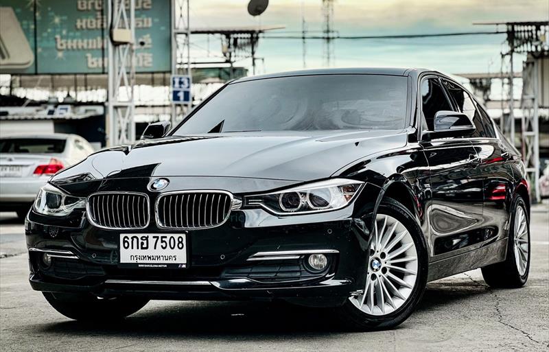 รถเก๋งมือสอง BMW 320d รถปี 2012