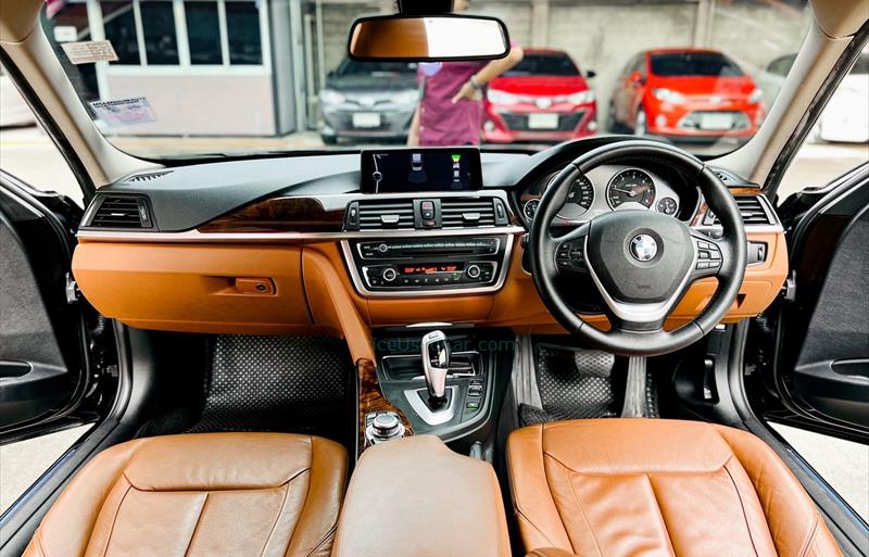 ขายรถเก๋งมือสอง-bmw-บีเอ็มดับบลิว-320d-สามสองศูนย์ดี-รถปี2012-รหัส75624-6997e3d3.jpg ขายรถเก๋งมือสอง-bmw-บีเอ็มดับบลิว-320d-สามสองศูนย์ดี-รถปี2012-รหัส75624-6997e3d3.jpg