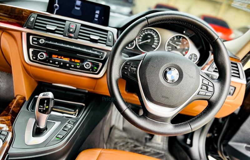 ขายรถเก๋งมือสอง-bmw-บีเอ็มดับบลิว-320d-สามสองศูนย์ดี-รถปี2012-รหัส75624-77abae72.jpg ขายรถเก๋งมือสอง-bmw-บีเอ็มดับบลิว-320d-สามสองศูนย์ดี-รถปี2012-รหัส75624-77abae72.jpg