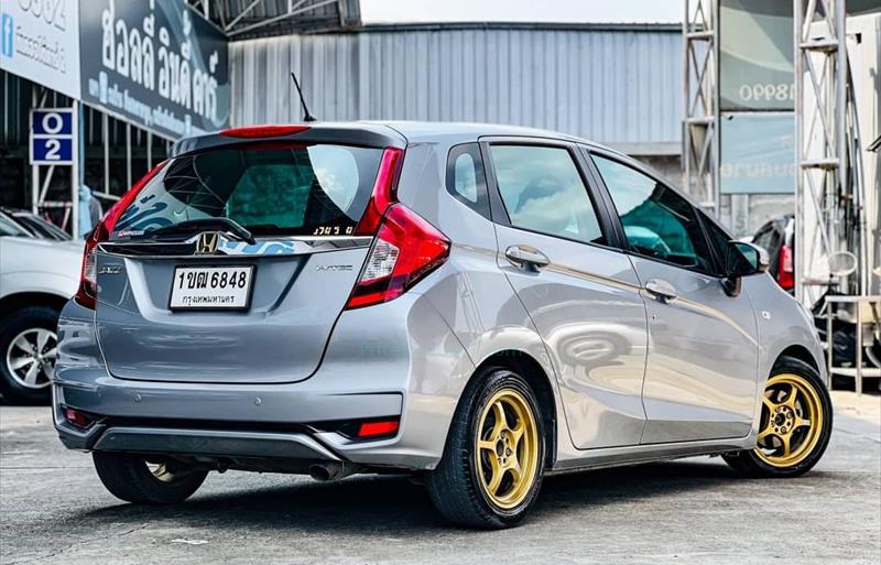 ขายรถเก๋งมือสอง honda jazz รถปี2020 รหัส 75627 รูปที่6