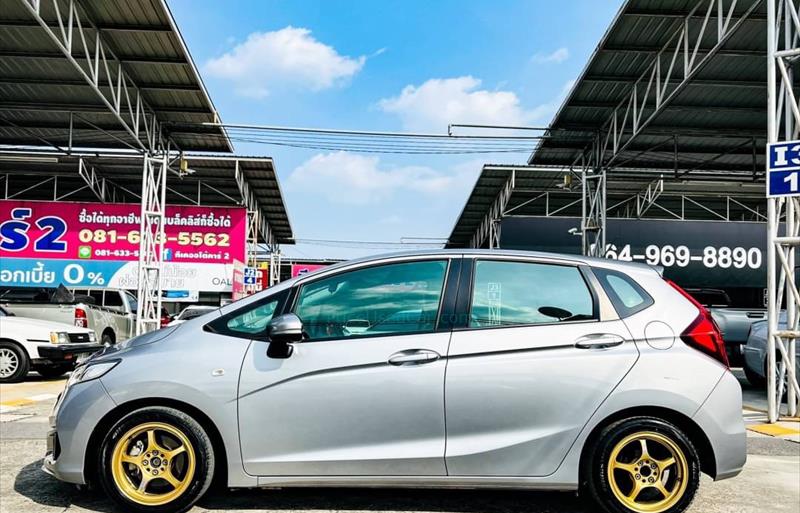 ขายรถเก๋งมือสอง honda jazz รถปี2020 รหัส 75627 รูปที่4