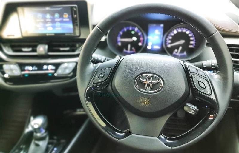 ขายรถเก๋งมือสอง toyota chr รถปี2018 รหัส 75639-รูปที่10 ขายรถเก๋งมือสอง toyota chr รถปี2018 รหัส 75639-รูปที่10