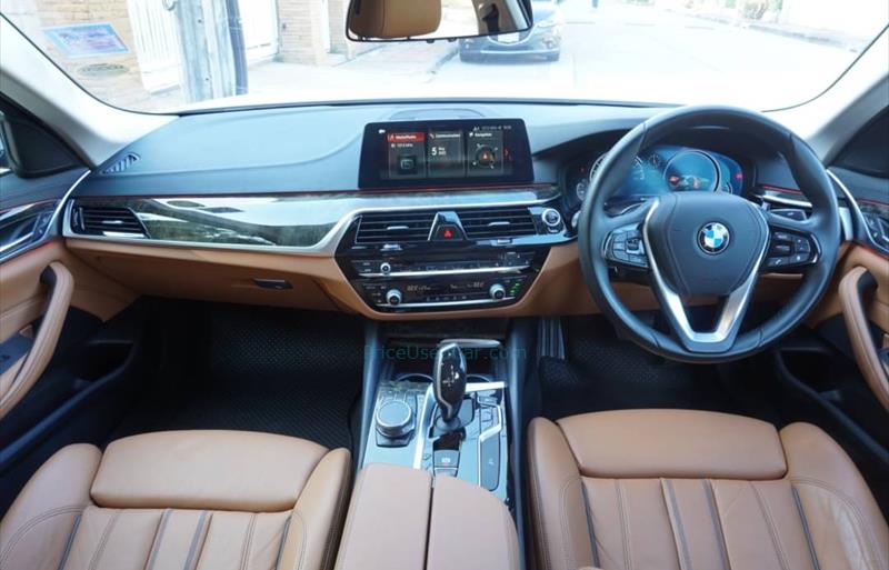 ขายรถเก๋งมือสอง-bmw-บีเอ็มดับบลิว-520d-ห้าสองศูนย์ดี-รถปี2018-รหัส75641-253fe678.jpg ขายรถเก๋งมือสอง-bmw-บีเอ็มดับบลิว-520d-ห้าสองศูนย์ดี-รถปี2018-รหัส75641-253fe678.jpg