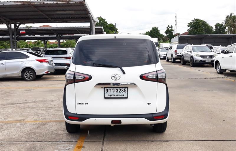 ขายรถเก๋งมือสอง toyota sienta รถปี2020 รหัส 75673 รูปที่4