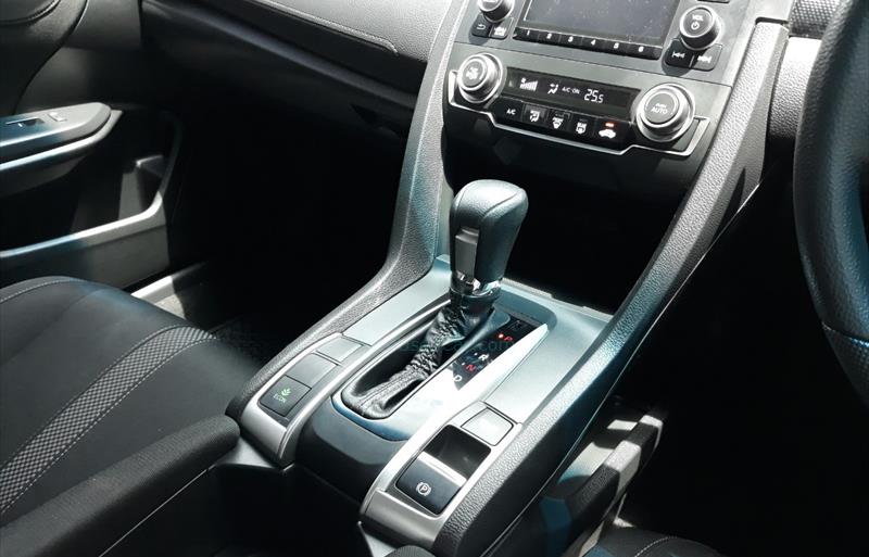 ขายรถเก๋งมือสอง-honda-ฮอนด้า-civic-ซีวิค-รถปี2019-รหัส75678-bd91268f.jpg ขายรถเก๋งมือสอง-honda-ฮอนด้า-civic-ซีวิค-รถปี2019-รหัส75678-bd91268f.jpg