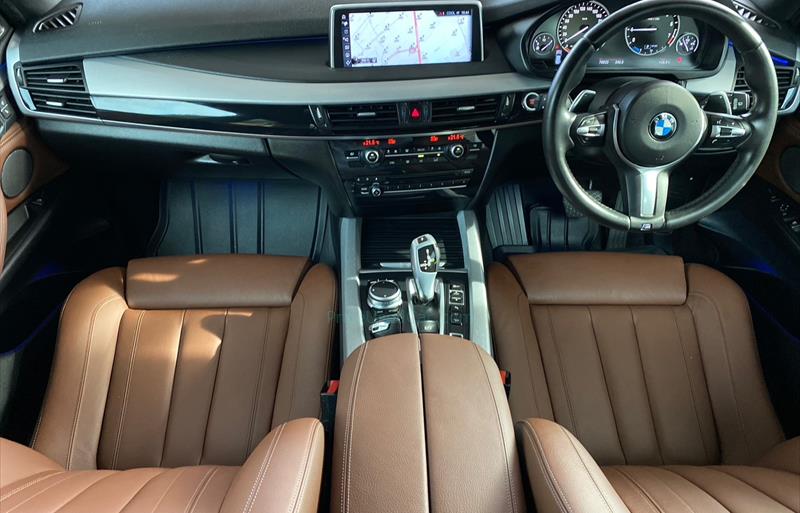 ขายรถ-suv-มือสอง-bmw-บีเอ็มดับบลิว-x5-เอ็กซ์5-รถปี2017-รหัส75688-b1e7bf2e.jpg ขายรถ-suv-มือสอง-bmw-บีเอ็มดับบลิว-x5-เอ็กซ์5-รถปี2017-รหัส75688-b1e7bf2e.jpg