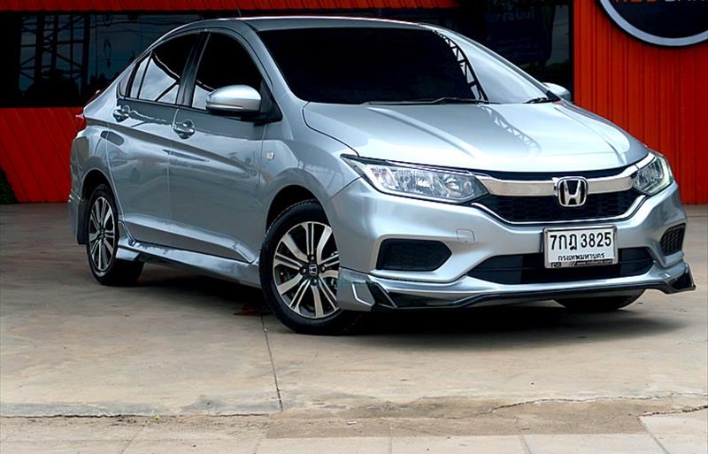 รถเก๋งมือสอง  HONDA CITY 1.5 V รถปี2018