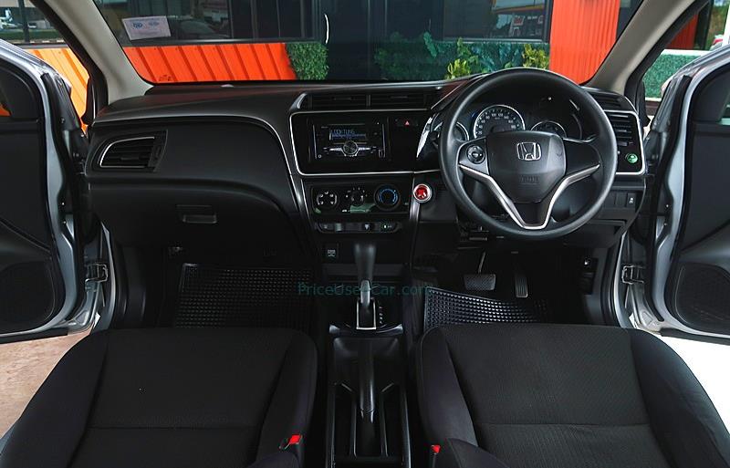 ขายรถเก๋งมือสอง honda city รถปี2018 รหัส 75711 รูปที่6