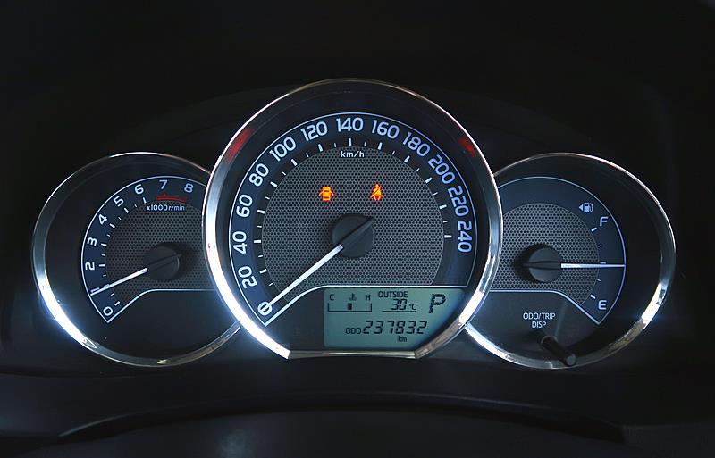 ขายรถเก๋งมือสอง-toyota-โตโยต้า-altis-อัลติส-รถปี2015-รหัส75714-c24c62d5.jpg ขายรถเก๋งมือสอง-toyota-โตโยต้า-altis-อัลติส-รถปี2015-รหัส75714-c24c62d5.jpg