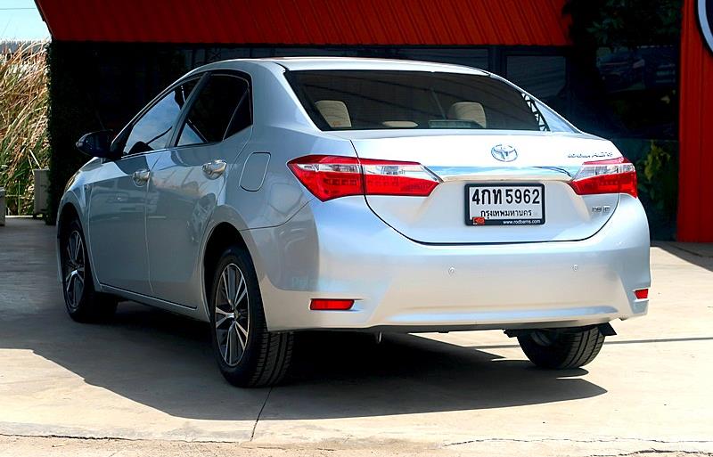 ขายรถเก๋งมือสอง-toyota-โตโยต้า-altis-อัลติส-รถปี2015-รหัส75714-d5984990.jpg ขายรถเก๋งมือสอง-toyota-โตโยต้า-altis-อัลติส-รถปี2015-รหัส75714-d5984990.jpg