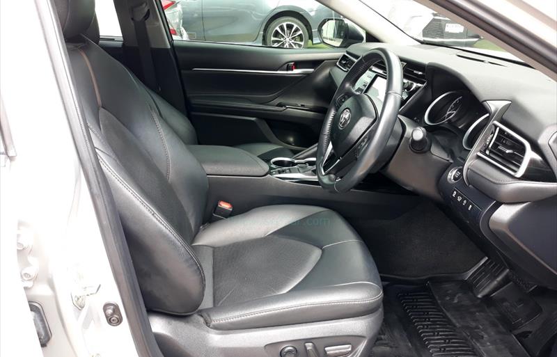 ขายรถเก๋งมือสอง-toyota-โตโยต้า-camry-คัมรี่-รถปี2019-รหัส75717-18016207.jpg ขายรถเก๋งมือสอง-toyota-โตโยต้า-camry-คัมรี่-รถปี2019-รหัส75717-18016207.jpg
