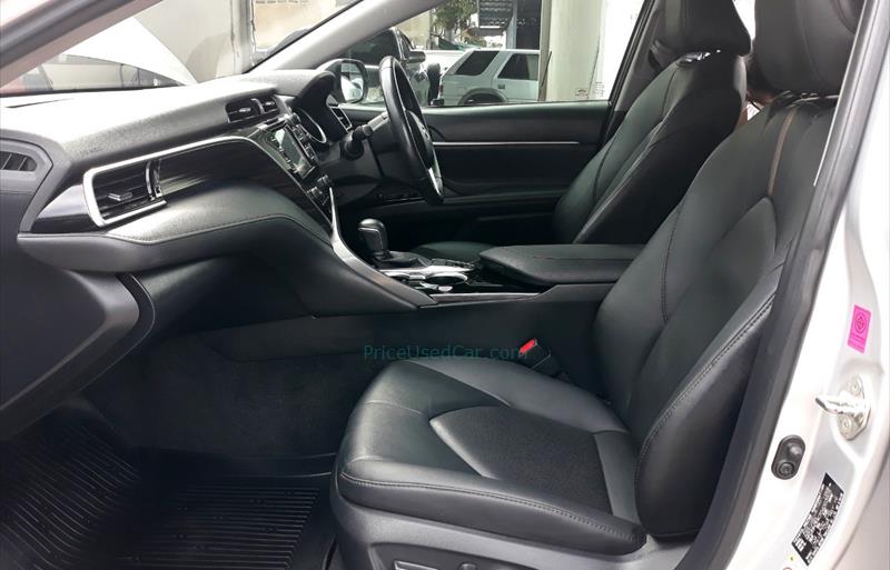 ขายรถเก๋งมือสอง-toyota-โตโยต้า-camry-คัมรี่-รถปี2019-รหัส75717-26aeed61.jpg ขายรถเก๋งมือสอง-toyota-โตโยต้า-camry-คัมรี่-รถปี2019-รหัส75717-26aeed61.jpg