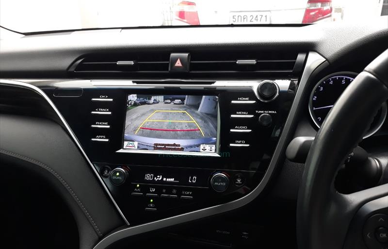 ขายรถเก๋งมือสอง-toyota-โตโยต้า-camry-คัมรี่-รถปี2019-รหัส75717-a6d99dbd.jpg ขายรถเก๋งมือสอง-toyota-โตโยต้า-camry-คัมรี่-รถปี2019-รหัส75717-a6d99dbd.jpg
