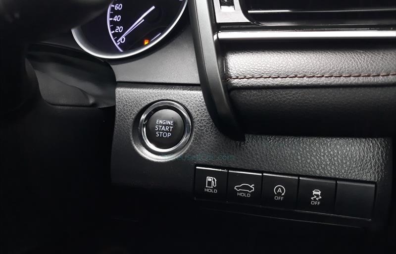 ขายรถเก๋งมือสอง-toyota-โตโยต้า-camry-คัมรี่-รถปี2019-รหัส75717-db81d80c.jpg ขายรถเก๋งมือสอง-toyota-โตโยต้า-camry-คัมรี่-รถปี2019-รหัส75717-db81d80c.jpg