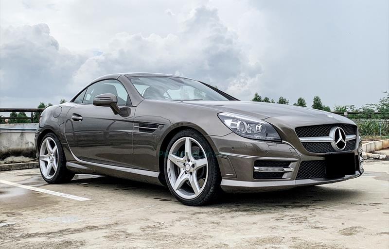 รถเก๋งมือสอง MERCEDES BENZ SLK200 รถปี 2011 รถเก๋งมือสอง MERCEDES BENZ SLK200 รถปี 2011