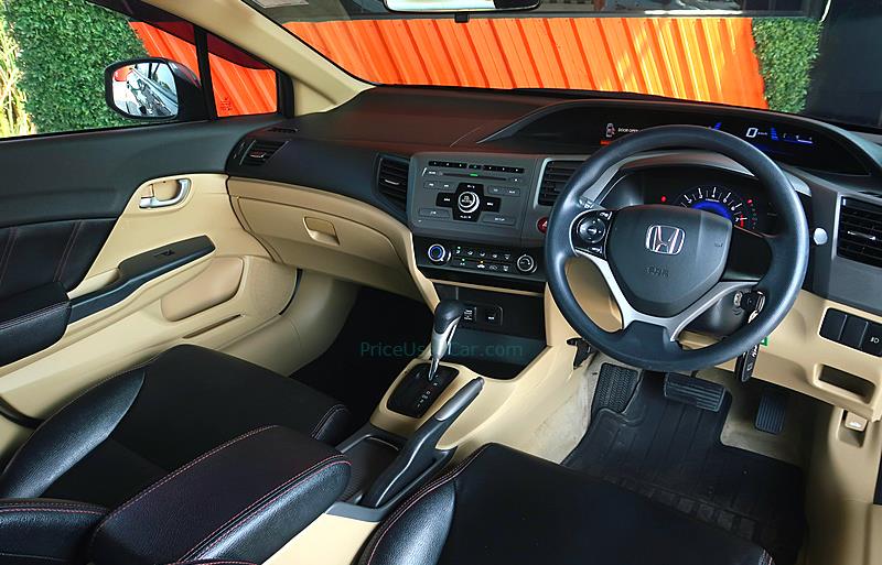 ขายรถเก๋งมือสอง-honda-ฮอนด้า-civic-ซีวิค-รถปี2014-รหัส75735-15e25973.jpg ขายรถเก๋งมือสอง-honda-ฮอนด้า-civic-ซีวิค-รถปี2014-รหัส75735-15e25973.jpg