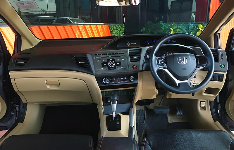 ขายรถเก๋งมือสอง-honda-ฮอนด้า-civic-ซีวิค-รถปี2014-รหัส75735-4b214947.jpg ขายรถเก๋งมือสอง-honda-ฮอนด้า-civic-ซีวิค-รถปี2014-รหัส75735-4b214947.jpg