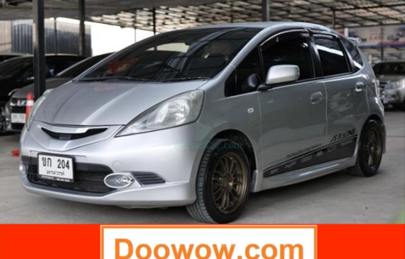 รถเก๋งมือสอง HONDA JAZZ รถปี 2010 รถเก๋งมือสอง HONDA JAZZ รถปี 2010