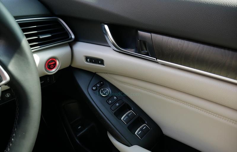 ขายรถเก๋งมือสอง-honda-ฮอนด้า-accord-แอคคอร์ด-รถปี2019-รหัส75778-2c5934b3.jpg ขายรถเก๋งมือสอง-honda-ฮอนด้า-accord-แอคคอร์ด-รถปี2019-รหัส75778-2c5934b3.jpg