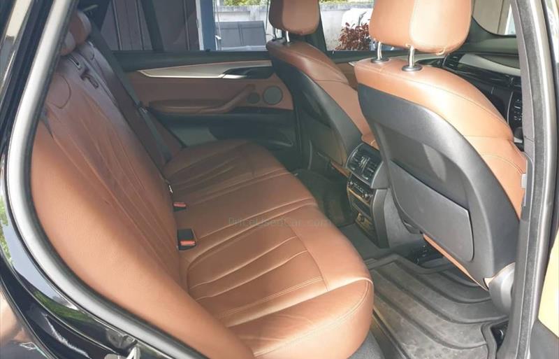 ขายรถ-suv-มือสอง-bmw-บีเอ็มดับบลิว-x5-เอ็กซ์5-รถปี2016-รหัส75791-403170dd.jpg ขายรถ-suv-มือสอง-bmw-บีเอ็มดับบลิว-x5-เอ็กซ์5-รถปี2016-รหัส75791-403170dd.jpg