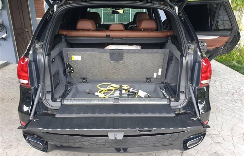 ขายรถ-suv-มือสอง-bmw-บีเอ็มดับบลิว-x5-เอ็กซ์5-รถปี2016-รหัส75791-d6dd41e6.jpg ขายรถ-suv-มือสอง-bmw-บีเอ็มดับบลิว-x5-เอ็กซ์5-รถปี2016-รหัส75791-d6dd41e6.jpg