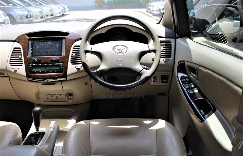 ขายรถตู้มือสอง toyota innova รถปี2011 รหัส 75809 รูปที่8