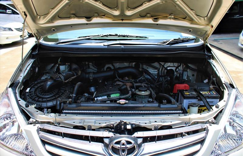 ขายรถตู้มือสอง toyota innova รถปี2011 รหัส 75809 รูปที่6