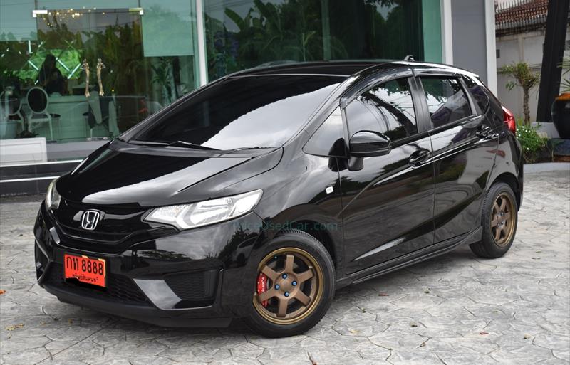 รถเก๋งมือสอง HONDA JAZZ รถปี 2015