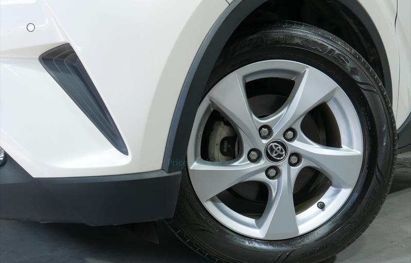 ขายรถเก๋งมือสอง-toyota-โตโยต้า-chr-ซีเอชอาร์-รถปี2019-รหัส75833-1a752c9c.jpg ขายรถเก๋งมือสอง-toyota-โตโยต้า-chr-ซีเอชอาร์-รถปี2019-รหัส75833-1a752c9c.jpg