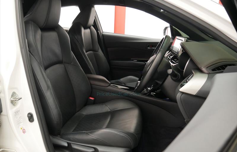 ขายรถเก๋งมือสอง-toyota-โตโยต้า-chr-ซีเอชอาร์-รถปี2019-รหัส75833-b9010b2f.jpg ขายรถเก๋งมือสอง-toyota-โตโยต้า-chr-ซีเอชอาร์-รถปี2019-รหัส75833-b9010b2f.jpg