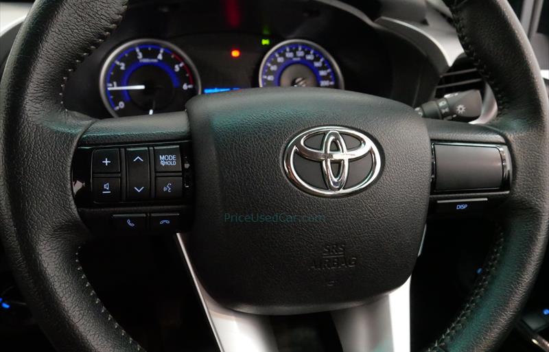 ขายรถกระบะมือสอง-toyota-โตโยต้า-hilux-revo-ไฮลักซ์-รีโว-รถปี2017-รหัส75834-74430aaa.jpg ขายรถกระบะมือสอง-toyota-โตโยต้า-hilux-revo-ไฮลักซ์-รีโว-รถปี2017-รหัส75834-74430aaa.jpg