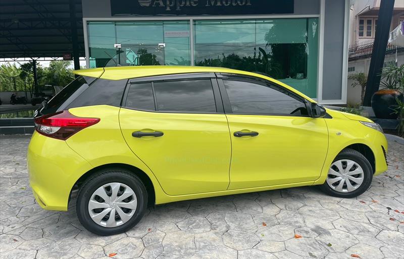 ขายรถเก๋งมือสอง-toyota-โตโยต้า-yaris-ยาริส-รถปี2019-รหัส75838-6eafe052.jpg ขายรถเก๋งมือสอง-toyota-โตโยต้า-yaris-ยาริส-รถปี2019-รหัส75838-6eafe052.jpg