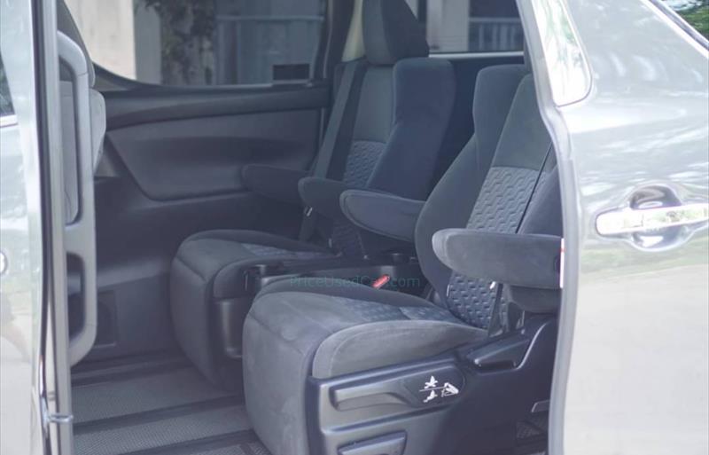 ขายรถตู้มือสอง-toyota-โตโยต้า-vellfire-เวลไฟร์-รถปี2015-รหัส75854-cc4ccb53.jpg ขายรถตู้มือสอง-toyota-โตโยต้า-vellfire-เวลไฟร์-รถปี2015-รหัส75854-cc4ccb53.jpg