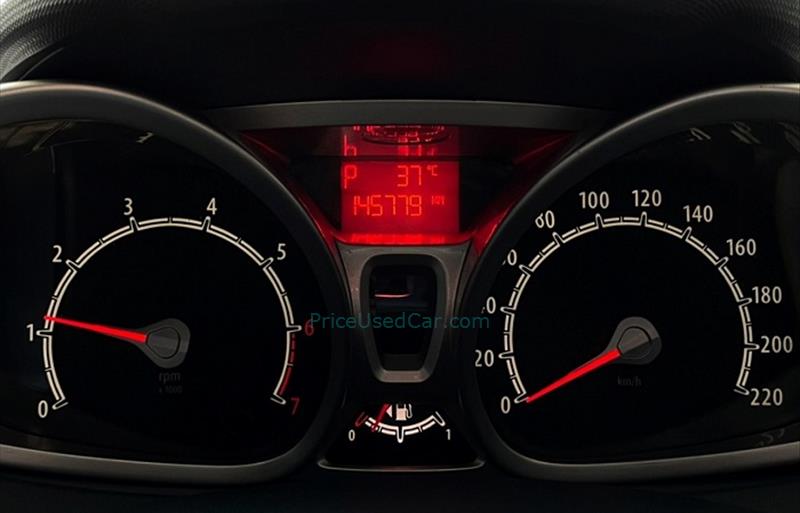 ขายรถเก๋งมือสอง-ford-ฟอร์ด-fiesta-เฟียสต้า-รถปี2013-รหัส75873-a22d11d3.jpg ขายรถเก๋งมือสอง-ford-ฟอร์ด-fiesta-เฟียสต้า-รถปี2013-รหัส75873-a22d11d3.jpg