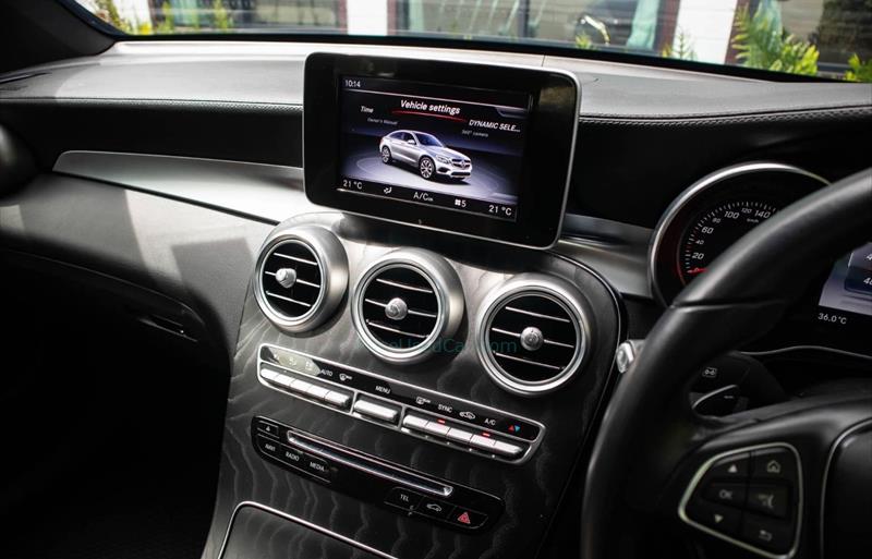 ขายรถเก๋งมือสอง-mercedes-benz-เมอร์เซเดสเบนซ์-glc250-จีแอลซีสองห้าศูนย์-รถปี2017-รหัส75881-a09a2682.jpg ขายรถเก๋งมือสอง-mercedes-benz-เมอร์เซเดสเบนซ์-glc250-จีแอลซีสองห้าศูนย์-รถปี2017-รหัส75881-a09a2682.jpg