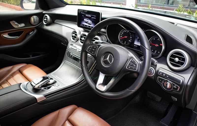 ขายรถเก๋งมือสอง-mercedes-benz-เมอร์เซเดสเบนซ์-glc250-จีแอลซีสองห้าศูนย์-รถปี2017-รหัส75881-dfd55448.jpg ขายรถเก๋งมือสอง-mercedes-benz-เมอร์เซเดสเบนซ์-glc250-จีแอลซีสองห้าศูนย์-รถปี2017-รหัส75881-dfd55448.jpg