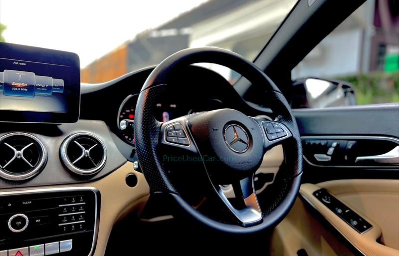 ขายรถเก๋งมือสอง-mercedes-benz-เมอร์เซเดสเบนซ์-cla200-รถปี2017-รหัส75882-f9a55eb6.jpg ขายรถเก๋งมือสอง-mercedes-benz-เมอร์เซเดสเบนซ์-cla200-รถปี2017-รหัส75882-f9a55eb6.jpg