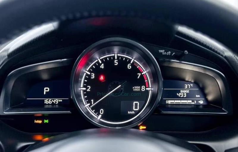 ขายรถเก๋งมือสอง-mazda-มาสด้า-2-สอง-รถปี2021-รหัส75885-24f6811d.jpg ขายรถเก๋งมือสอง-mazda-มาสด้า-2-สอง-รถปี2021-รหัส75885-24f6811d.jpg