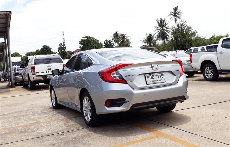 ขายรถเก๋งมือสอง-honda-ฮอนด้า-civic-ซีวิค-รถปี2018-รหัส75889-4fa98f2f.jpg ขายรถเก๋งมือสอง-honda-ฮอนด้า-civic-ซีวิค-รถปี2018-รหัส75889-4fa98f2f.jpg