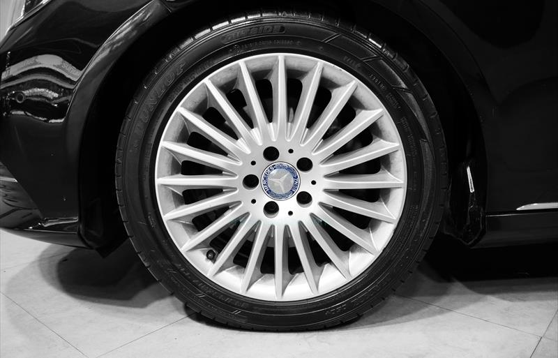 ขายรถเก๋งมือสอง-mercedes-benz-เมอร์เซเดสเบนซ์-e300-อีสามศูนย์ศูนย์-รถปี2014-รหัส75911-5c077a28.jpg ขายรถเก๋งมือสอง-mercedes-benz-เมอร์เซเดสเบนซ์-e300-อีสามศูนย์ศูนย์-รถปี2014-รหัส75911-5c077a28.jpg
