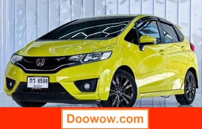 รถเก๋งมือสอง HONDA JAZZ รถปี 2016