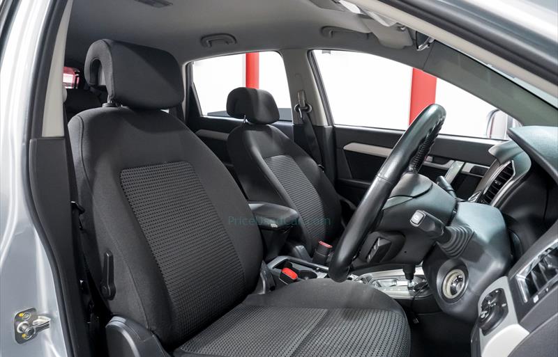 ขายรถ-suv-มือสอง-chevrolet-เชฟโรเลต-captiva-แคปติวา-รถปี2011-รหัส75917-982c1cda.jpg ขายรถ-suv-มือสอง-chevrolet-เชฟโรเลต-captiva-แคปติวา-รถปี2011-รหัส75917-982c1cda.jpg