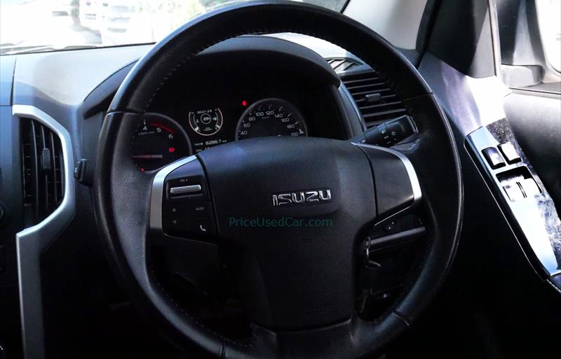 ขายรถกระบะมือสอง-isuzu-อีซูซุ-d-max-ดีแมคซ์-รถปี2018-รหัส75924-ced3cfee.jpg ขายรถกระบะมือสอง-isuzu-อีซูซุ-d-max-ดีแมคซ์-รถปี2018-รหัส75924-ced3cfee.jpg