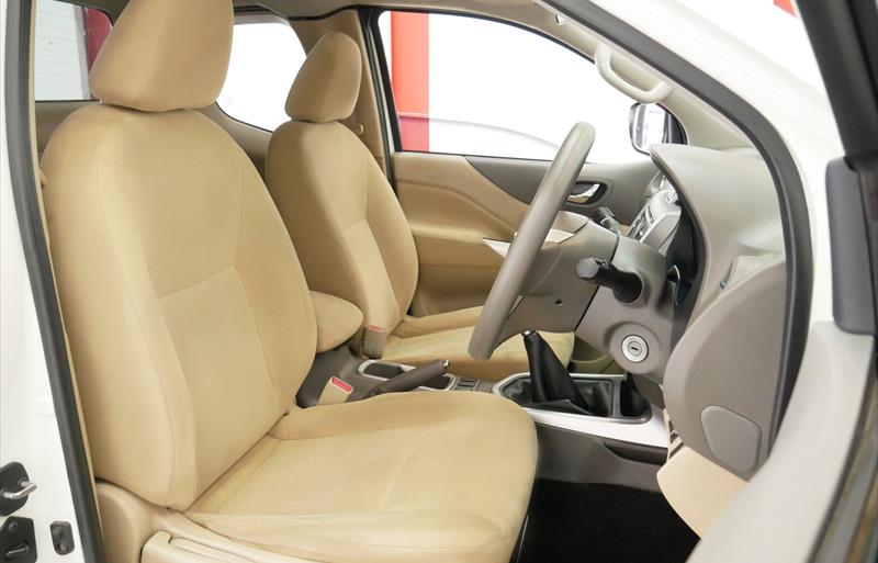 ขายรถกระบะมือสอง-nissan-นิสสัน-np-300-navara-เอ็นพี-300-นาวารา-รถปี2019-รหัส75928-13009f61.jpg ขายรถกระบะมือสอง-nissan-นิสสัน-np-300-navara-เอ็นพี-300-นาวารา-รถปี2019-รหัส75928-13009f61.jpg